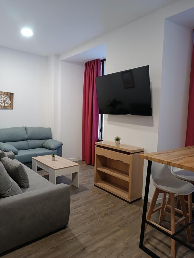 Apartamentos Turisticos Avila Puerta De San Vicente 0-2 외부 사진