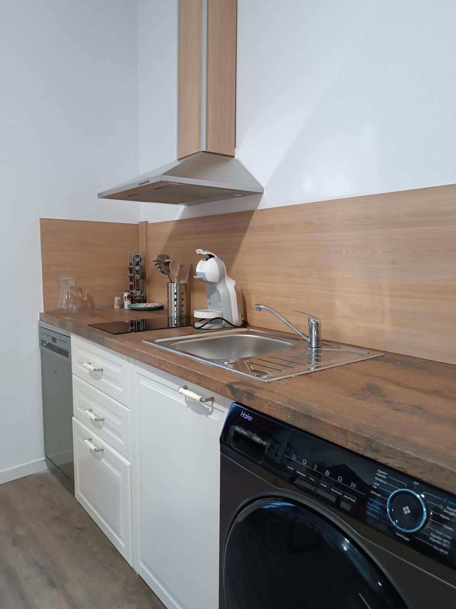 Apartamentos Turisticos Avila Puerta De San Vicente 0-2 외부 사진